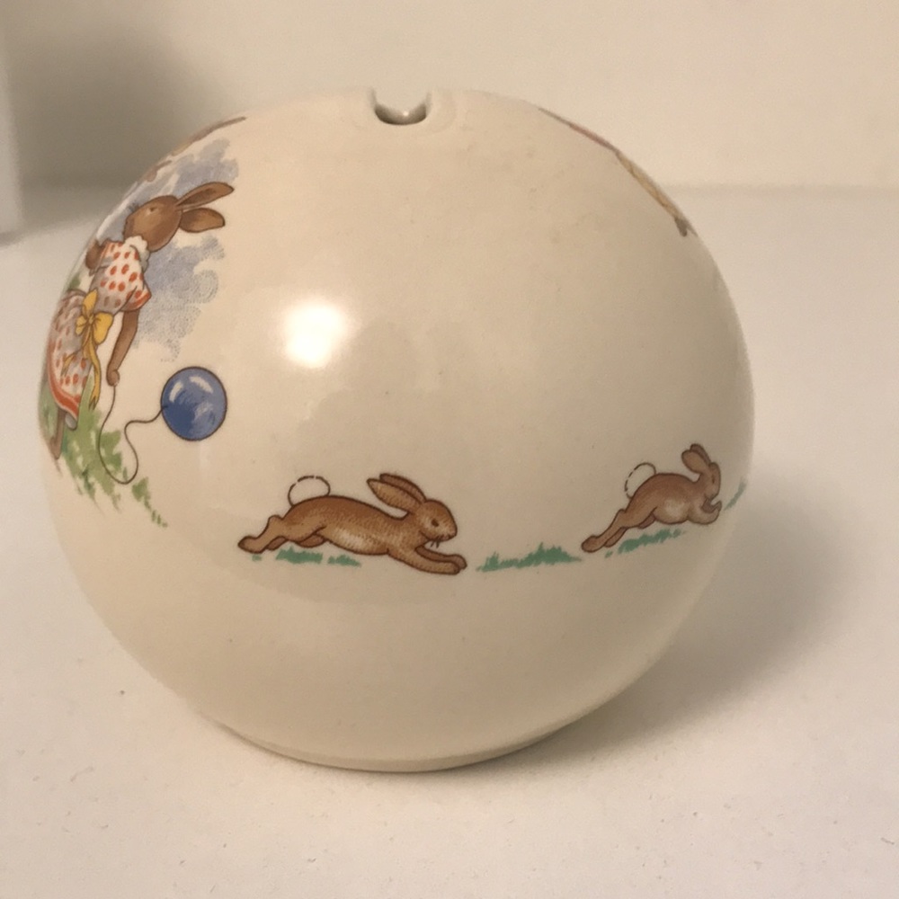 Royal Doultan Bunnykin’s Round Bank - Picture 4 of 11